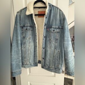 Levi's Light Blue Denim Jacket with Sherpa Lining